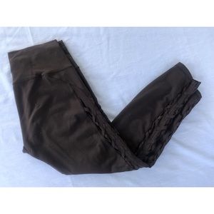 Lululemon yoga pants